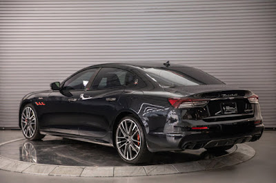 2021 Maserati Quattroporte Trofeo