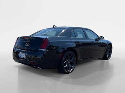 2023 Chrysler 300 300S