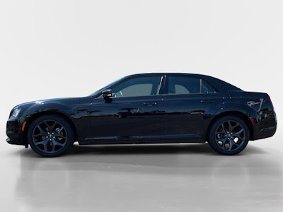 2023 Chrysler 300 300S