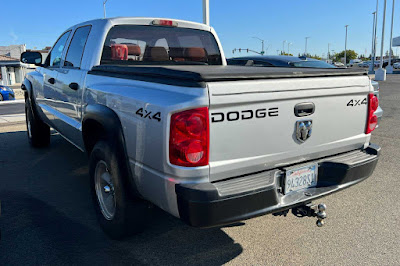 2008 Dodge Dakota SXT 4WD Crew Cab