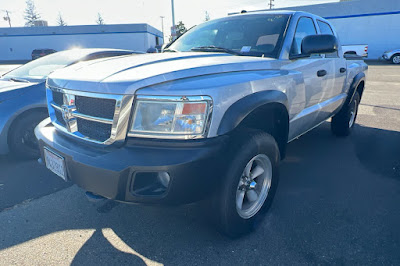 2008 Dodge Dakota SXT 4WD Crew Cab