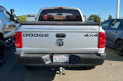 2008 Dodge Dakota SXT 4WD Crew Cab