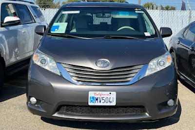 2014 Toyota Sienna XLE