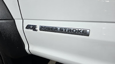 2022 Ford Super Duty F-550 DRW XL