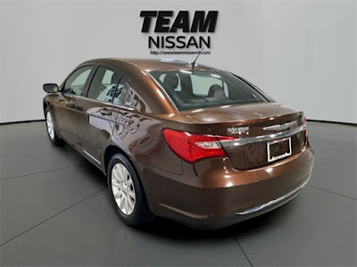 2013 Chrysler 200 Touring