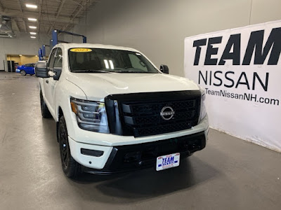 2023 Nissan Titan SV