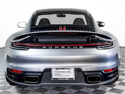 2020 Porsche 911 Carrera