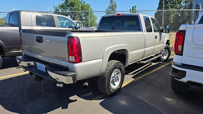 2005 Chevrolet Silverado 3500 SRW LS