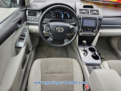 2012 Toyota Camry Hybrid XLE