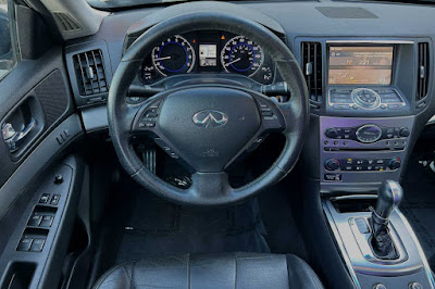 2011 INFINITI G37 Journey