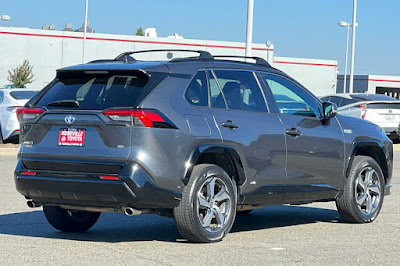 2021 Toyota RAV4 Prime SE