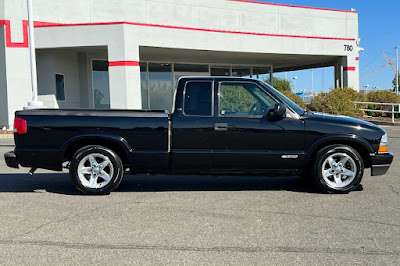 2003 Chevrolet S-10 LS Ext Cab 123 WB