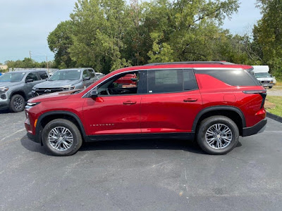 2024 Chevrolet Traverse FWD LT