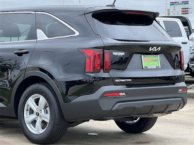 2023 Kia Sorento LX