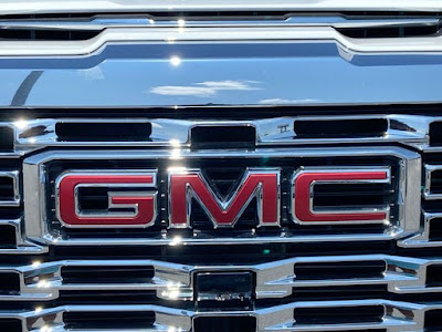 2024 GMC Sierra 2500HD Denali