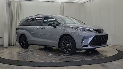 2024 Toyota Sienna XSE