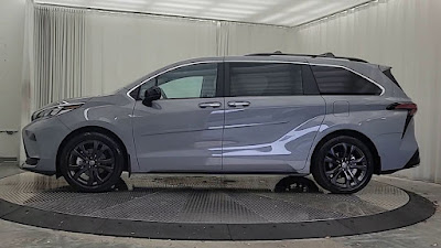 2024 Toyota Sienna XSE