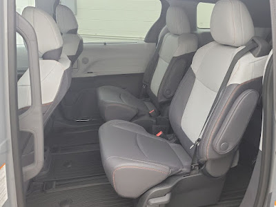 2024 Toyota Sienna XSE