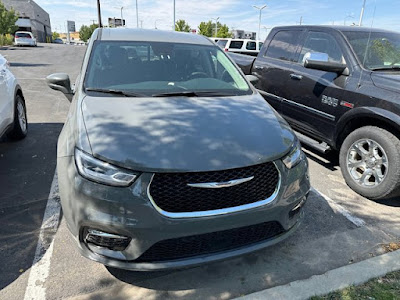 2022 Chrysler Pacifica Hybrid Touring L