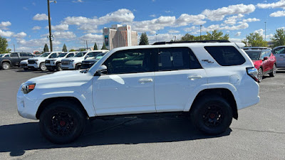 2022 Toyota 4Runner TRD Off Road Premium