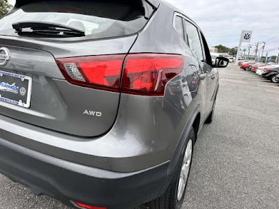 2019 Nissan Rogue Sport S