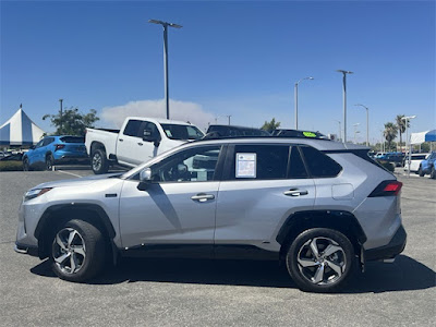 2024 Toyota RAV4 Prime SE