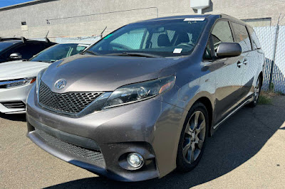 2015 Toyota Sienna SE Premium