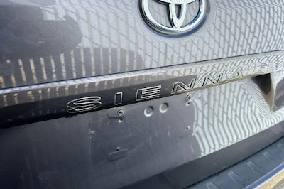 2015 Toyota Sienna SE Premium