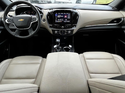 2022 Chevrolet Traverse LT Leather