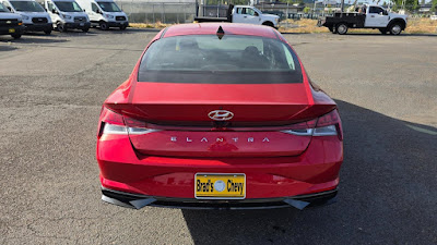 2022 Hyundai Elantra SEL