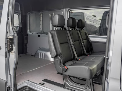 2025 Mercedes-Benz Sprinter Crew Van