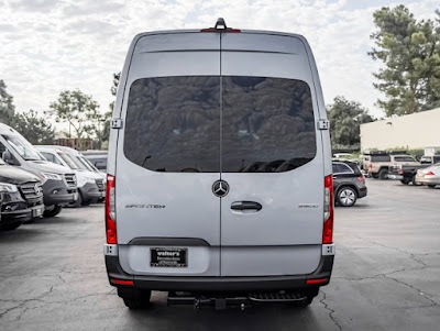 2025 Mercedes-Benz Sprinter Crew Van