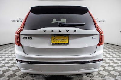 2023 Volvo XC90 Recharge Plug-In Hybrid T8 Plus 6 Passenger