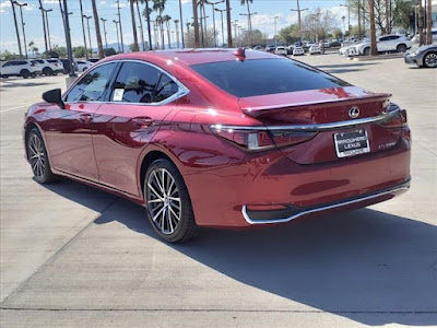 2024 Lexus ES 300h