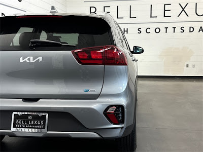 2022 Kia Niro LXS