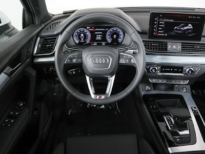 2024 Audi Q5 Sportback 45 S line Premium Plus