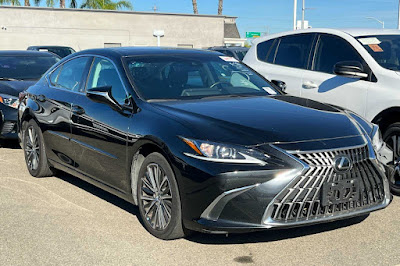 2022 Lexus ES