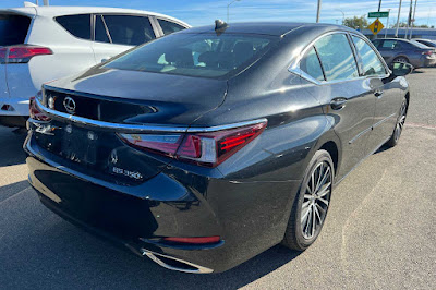 2022 Lexus ES