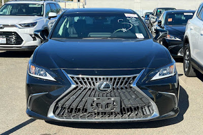 2022 Lexus ES