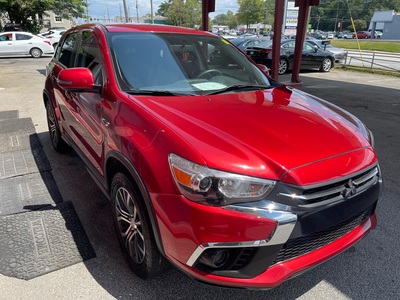 2019 Mitsubishi OUTLANDER ES