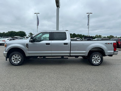 2022 Ford Super Duty F-250 SRW 4WD XLT Crew Cab