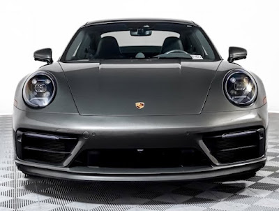 2023 Porsche 911 Carrera S Coupe