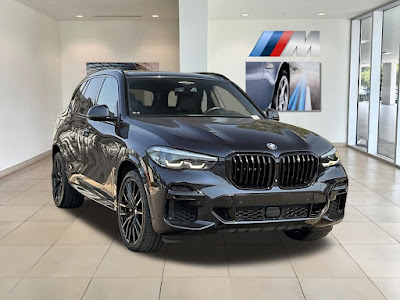 2022 BMW X5 M50i