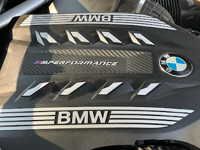 2022 BMW X5 M50i