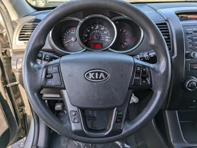 2012 Kia Sorento LX