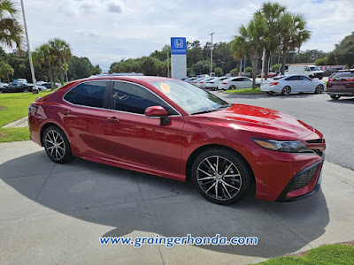 2023 Toyota Camry SE