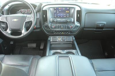 2015 Chevrolet Silverado 2500HD 4WD LTZ Crew Cab