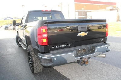 2015 Chevrolet Silverado 2500HD 4WD LTZ Crew Cab