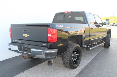 2015 Chevrolet Silverado 2500HD 4WD LTZ Crew Cab