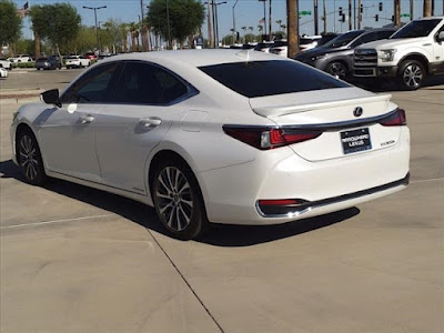 2021 Lexus ES ES 300h